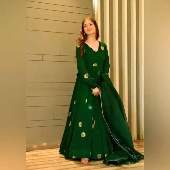 Anarkali set. Lehenga. Salwaar kameez. Message for real price. - Picture 6 of 6